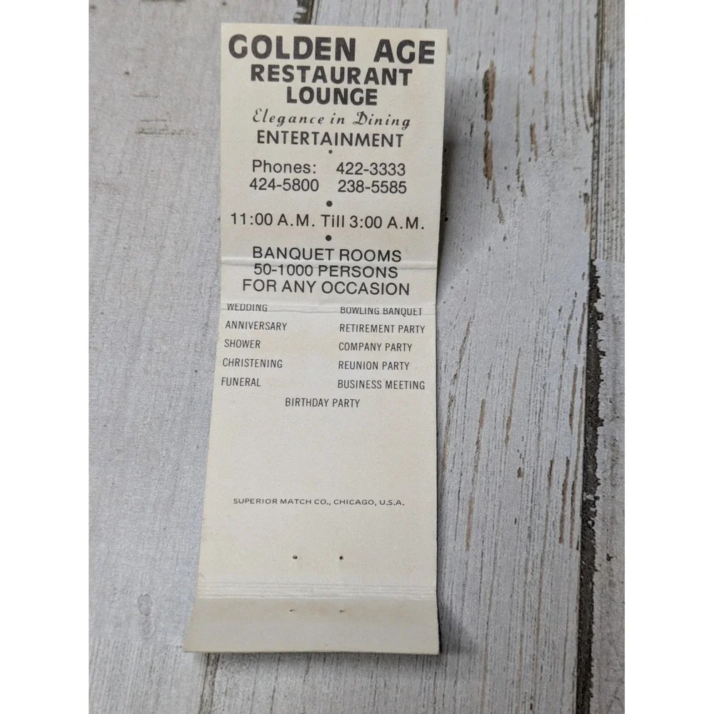 Vintage Matchbook Cover Golden‎ Ago Restaurant Lounge Chicago, IL